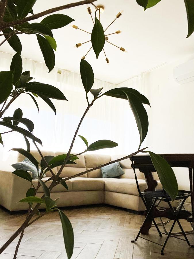 Suitesflores - Bright And Cozy Apartment In Vérone Extérieur photo